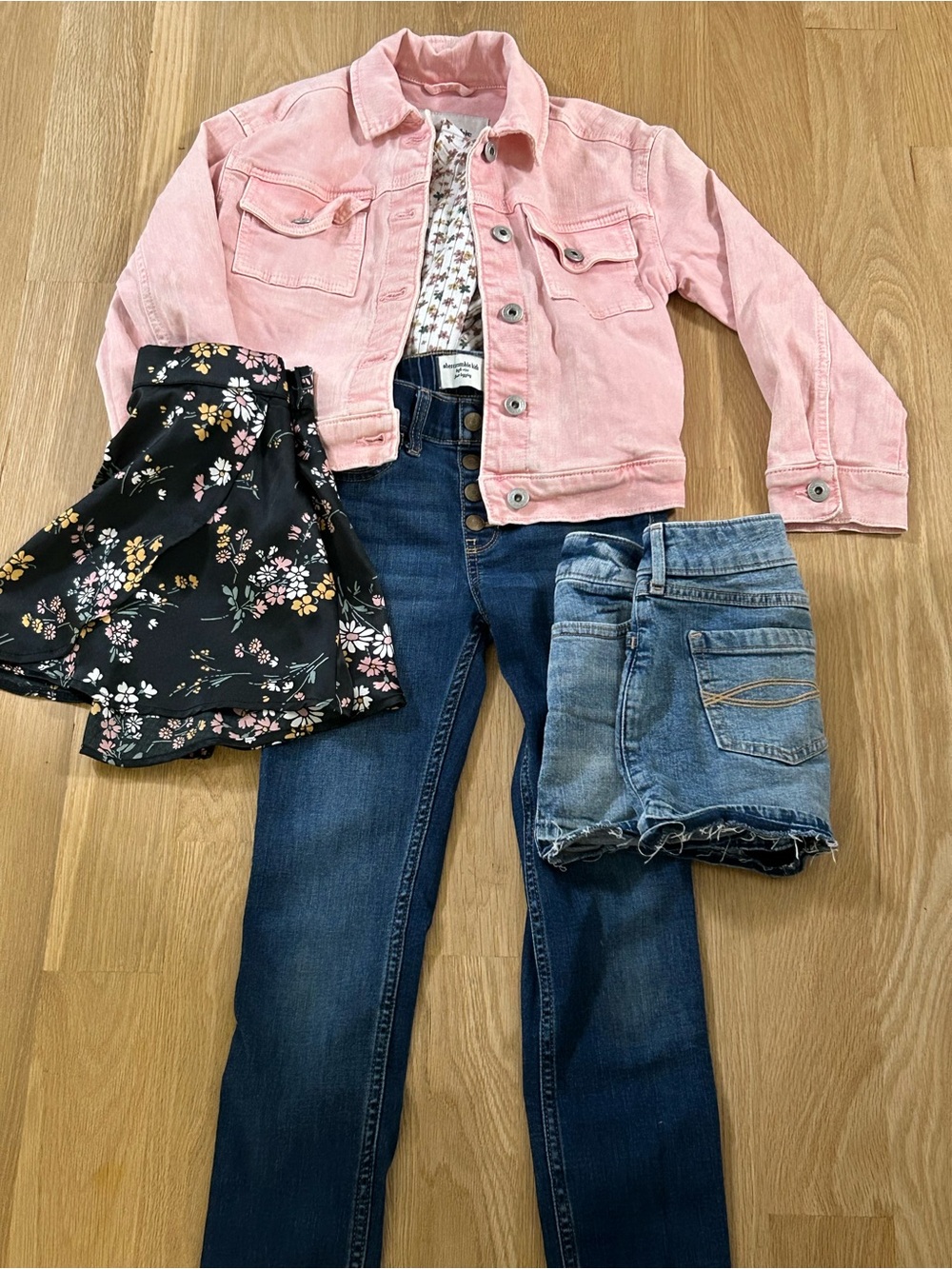 Lot of Girls Abercrombie - Size 7/8 Long